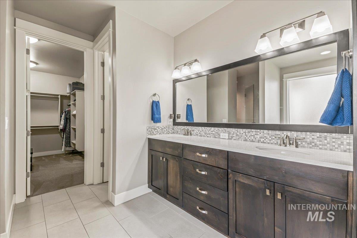 4113 W Wolf Rapids St, Meridian, Idaho 83646, 4 Bedrooms, 3.5 Bathrooms, Residential For Sale, Price $869,900, 98976889