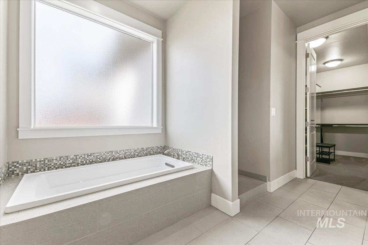 4113 W Wolf Rapids St, Meridian, Idaho 83646, 4 Bedrooms, 3.5 Bathrooms, Residential For Sale, Price $869,900, 98976889