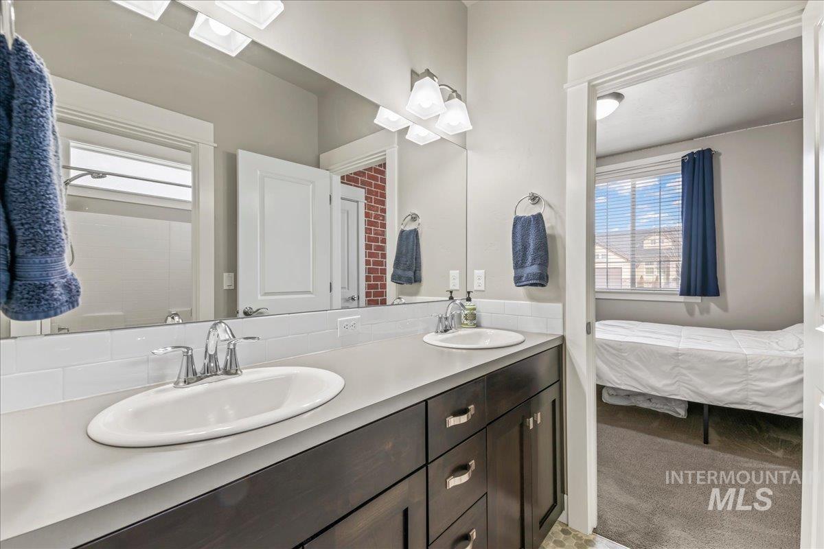 4113 W Wolf Rapids St, Meridian, Idaho 83646, 4 Bedrooms, 3.5 Bathrooms, Residential For Sale, Price $869,900, 98976889