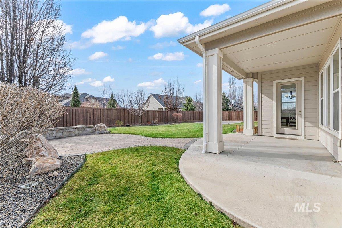 4113 W Wolf Rapids St, Meridian, Idaho 83646, 4 Bedrooms, 3.5 Bathrooms, Residential For Sale, Price $869,900, 98976889