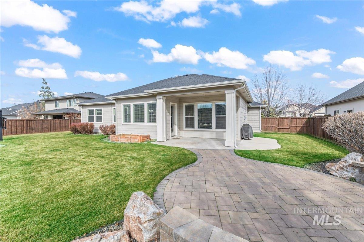 4113 W Wolf Rapids St, Meridian, Idaho 83646, 4 Bedrooms, 3.5 Bathrooms, Residential For Sale, Price $869,900, 98976889