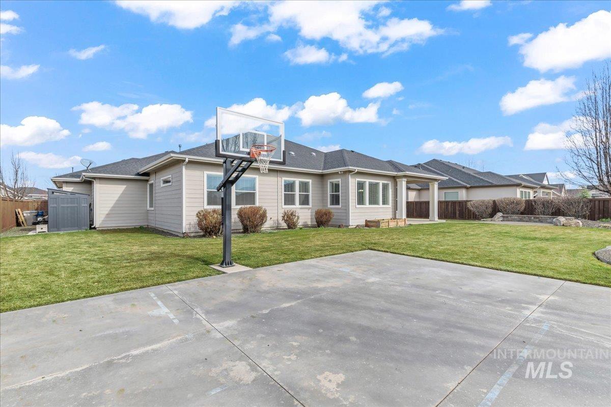 4113 W Wolf Rapids St, Meridian, Idaho 83646, 4 Bedrooms, 3.5 Bathrooms, Residential For Sale, Price $869,900, 98976889