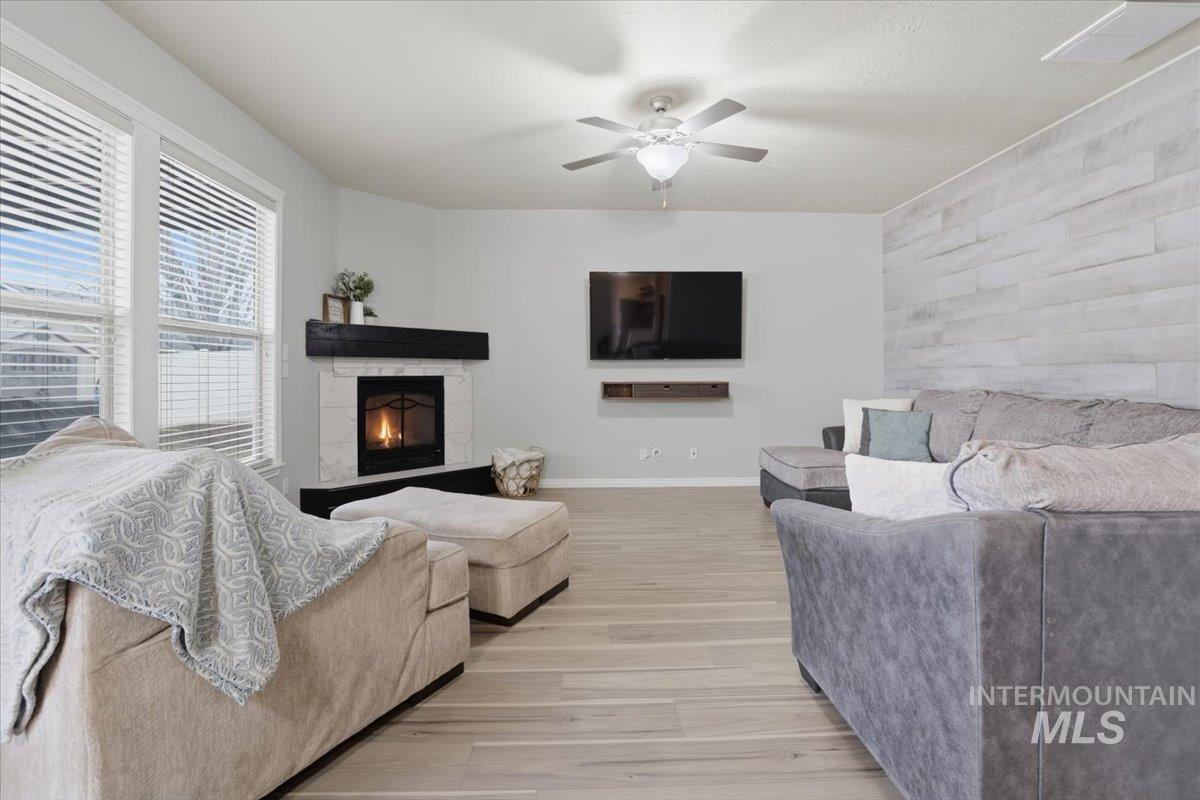 1579 E Ionia St, Meridian, Idaho 83642, 4 Bedrooms, 2.5 Bathrooms, Residential For Sale, Price $525,000,MLS 98976891