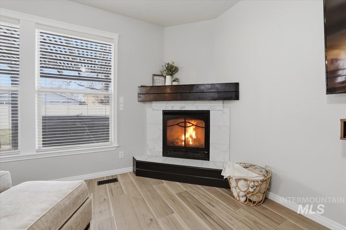 1579 E Ionia St, Meridian, Idaho 83642, 4 Bedrooms, 2.5 Bathrooms, Residential For Sale, Price $525,000,MLS 98976891