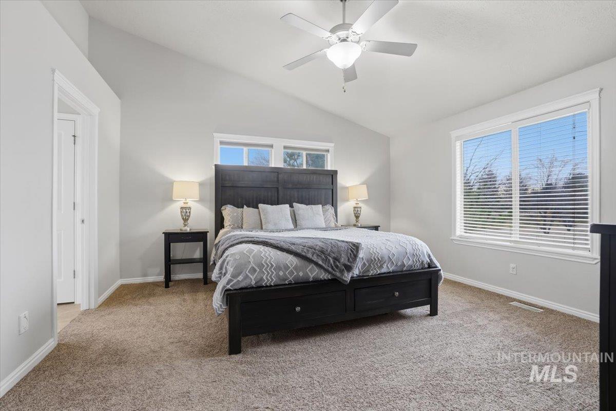 1579 E Ionia St, Meridian, Idaho 83642, 4 Bedrooms, 2.5 Bathrooms, Residential For Sale, Price $525,000,MLS 98976891