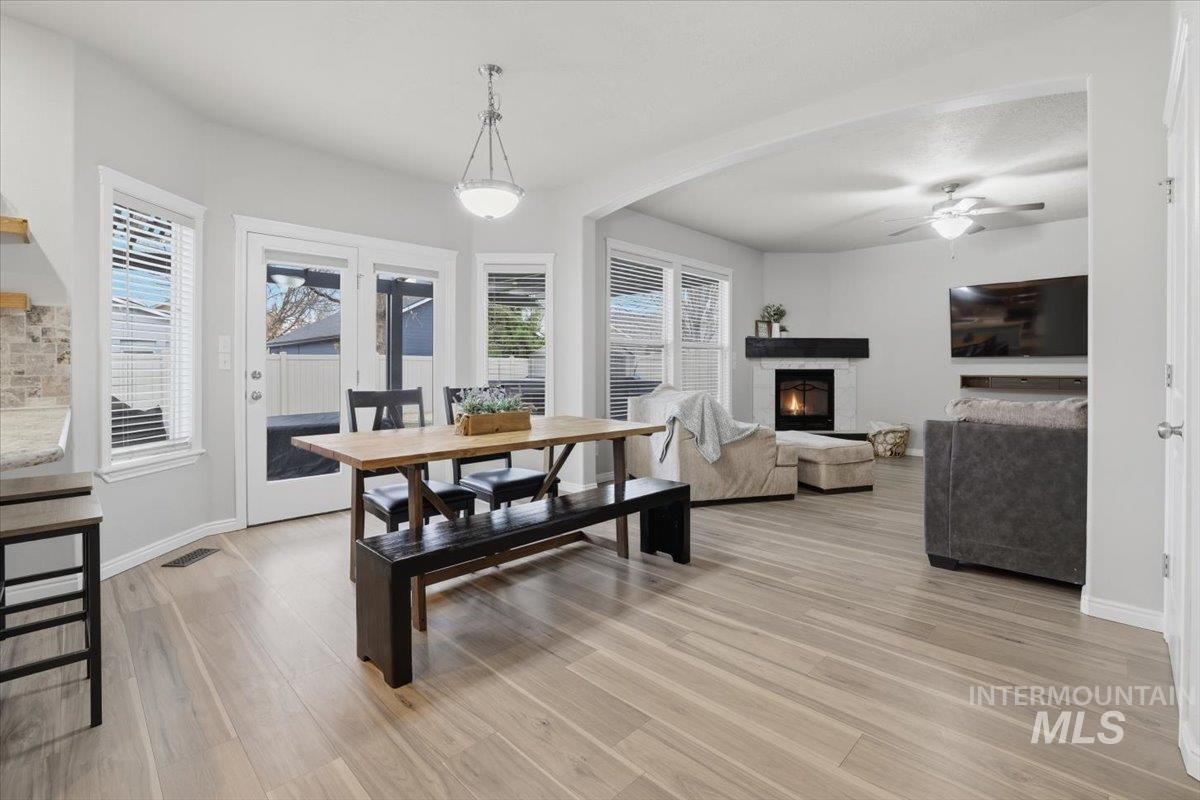 1579 E Ionia St, Meridian, Idaho 83642, 4 Bedrooms, 2.5 Bathrooms, Residential For Sale, Price $525,000,MLS 98976891