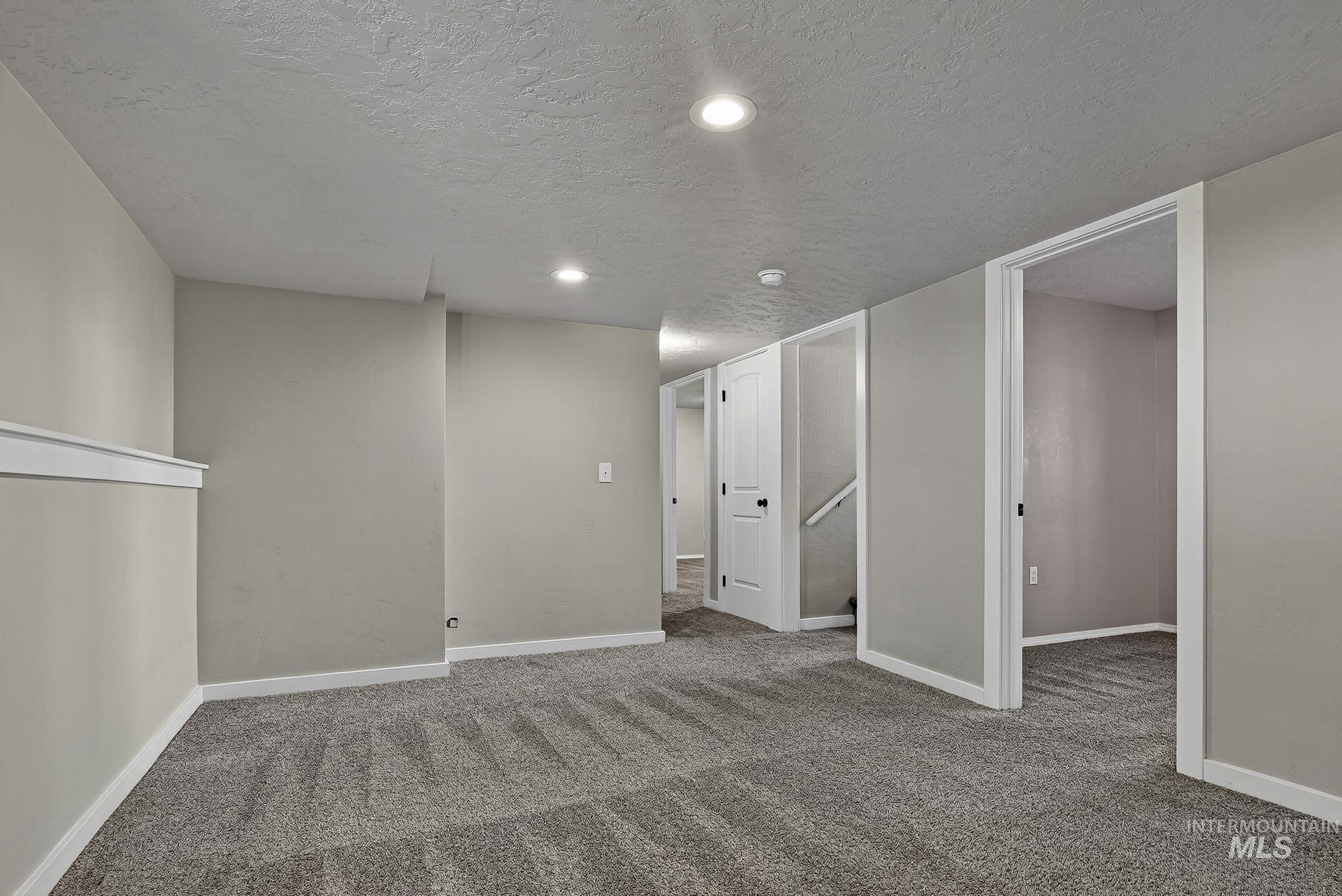 10001 W Fox Brush Dr, Boise, Idaho 83709, 4 Bedrooms, 2 Bathrooms, Residential For Sale, Price $468,900,MLS 98976893