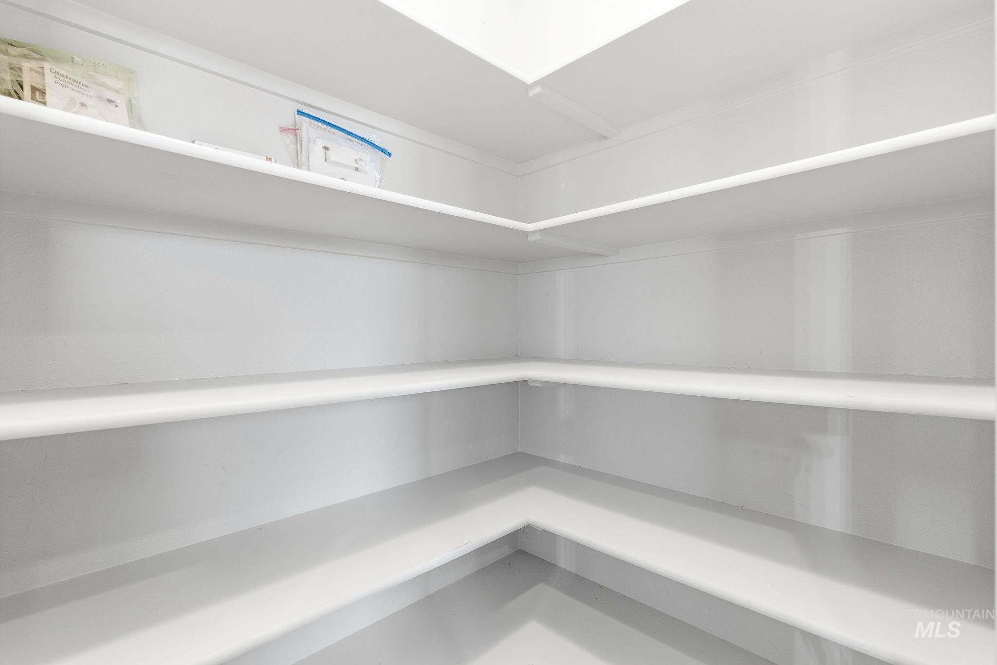 1916 W Henrys Fork Drive, Meridian, Idaho 83642, 4 Bedrooms, 2 Bathrooms, Residential For Sale, Price $515,500,MLS 98976895