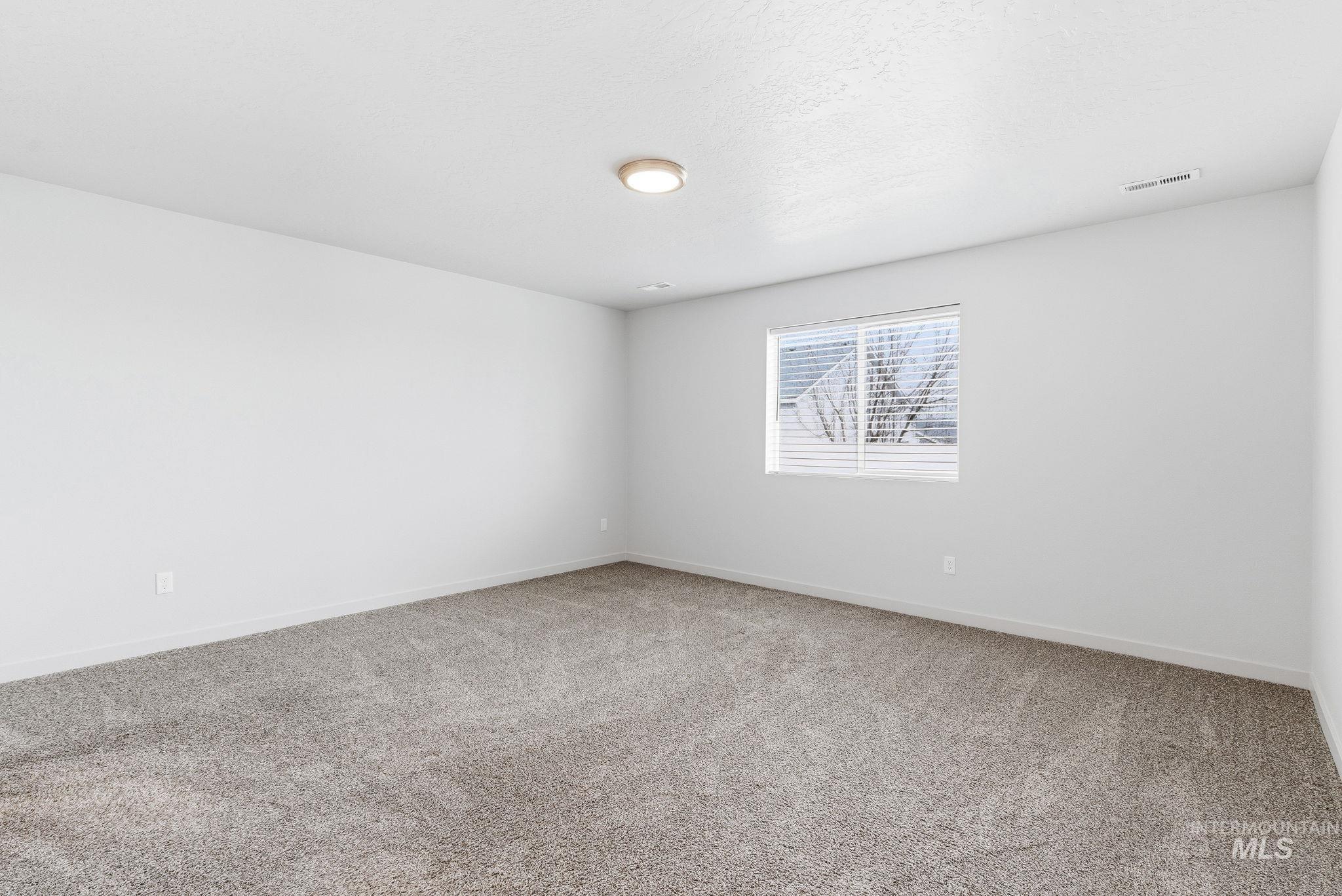 1916 W Henrys Fork Drive, Meridian, Idaho 83642, 4 Bedrooms, 2 Bathrooms, Residential For Sale, Price $515,500,MLS 98976895