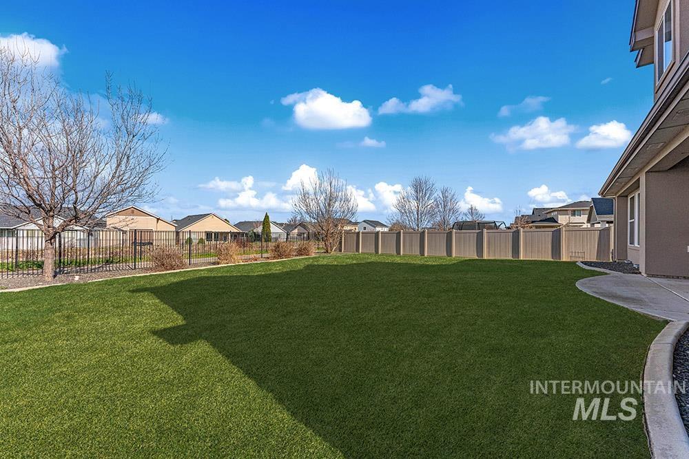 554 E Sicily Drive, Meridian, Idaho 83642, 4 Bedrooms, 2.5 Bathrooms, Residential For Sale, Price $769,900,MLS 98976898