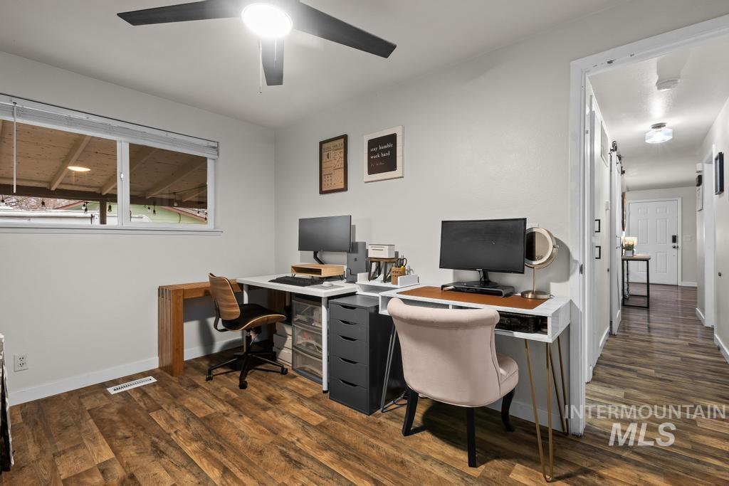 210 E Morris Ct, Kuna, Idaho 83634, 3 Bedrooms, 1 Bathroom, Residential For Sale, Price $344,900,MLS 98976904