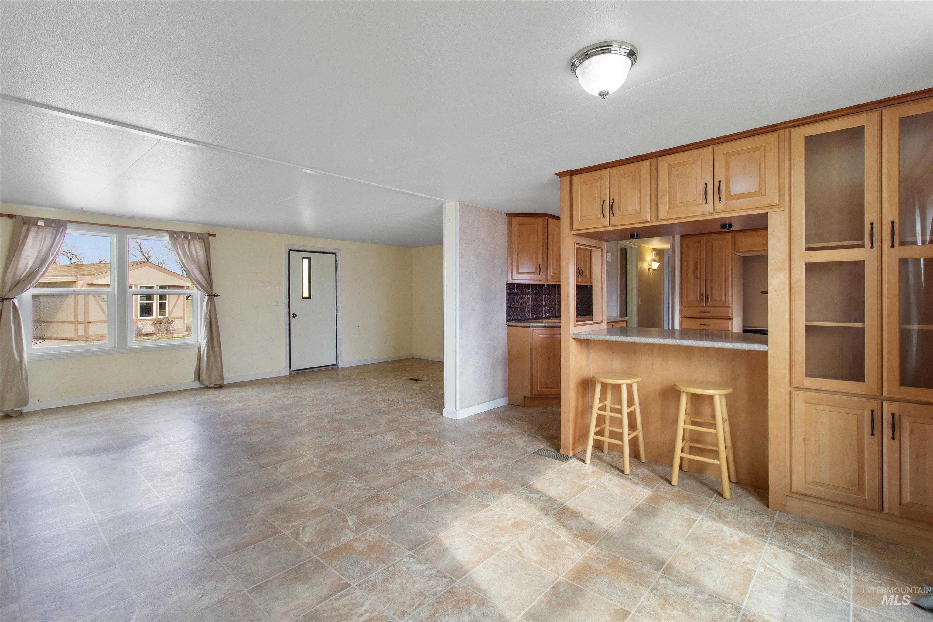 268 Villa Road, Twin Falls, Idaho 83301, 3 Bedrooms, 2 Bathrooms, Residential For Sale, Price $230,000,MLS 98976905