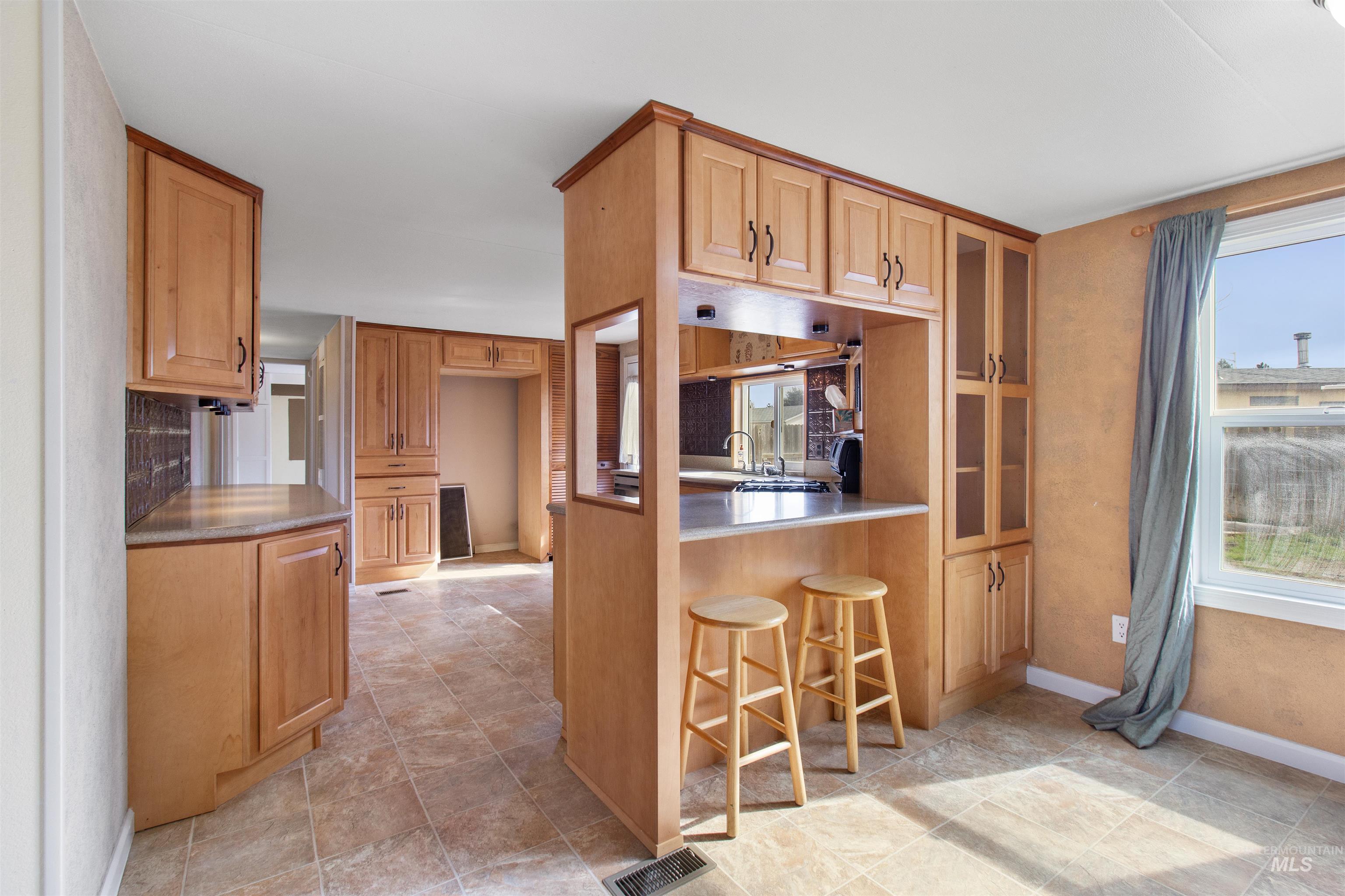 268 Villa Road, Twin Falls, Idaho 83301, 3 Bedrooms, 2 Bathrooms, Residential For Sale, Price $230,000,MLS 98976905