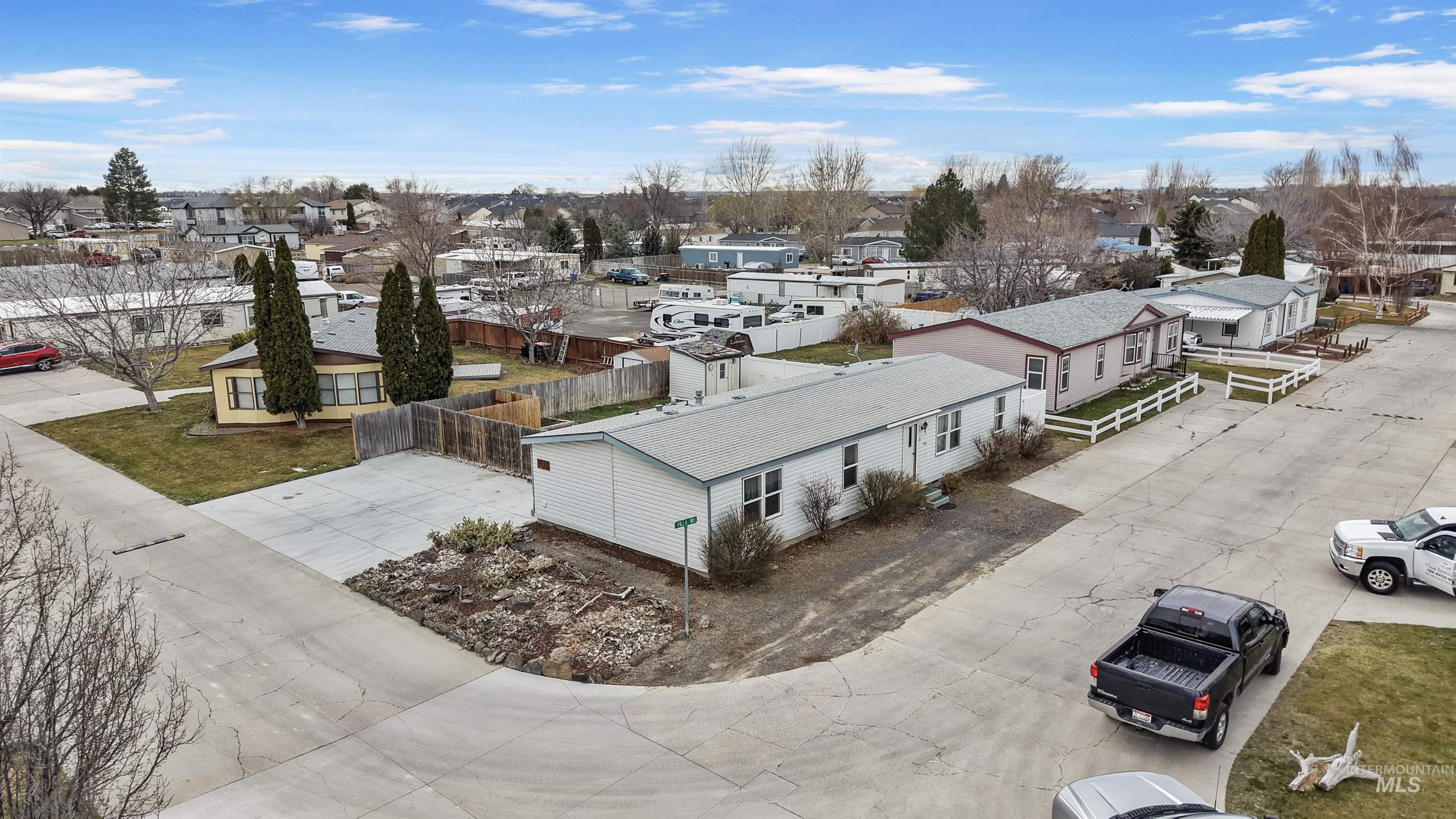 268 Villa Road, Twin Falls, Idaho 83301, 3 Bedrooms, 2 Bathrooms, Residential For Sale, Price $230,000,MLS 98976905