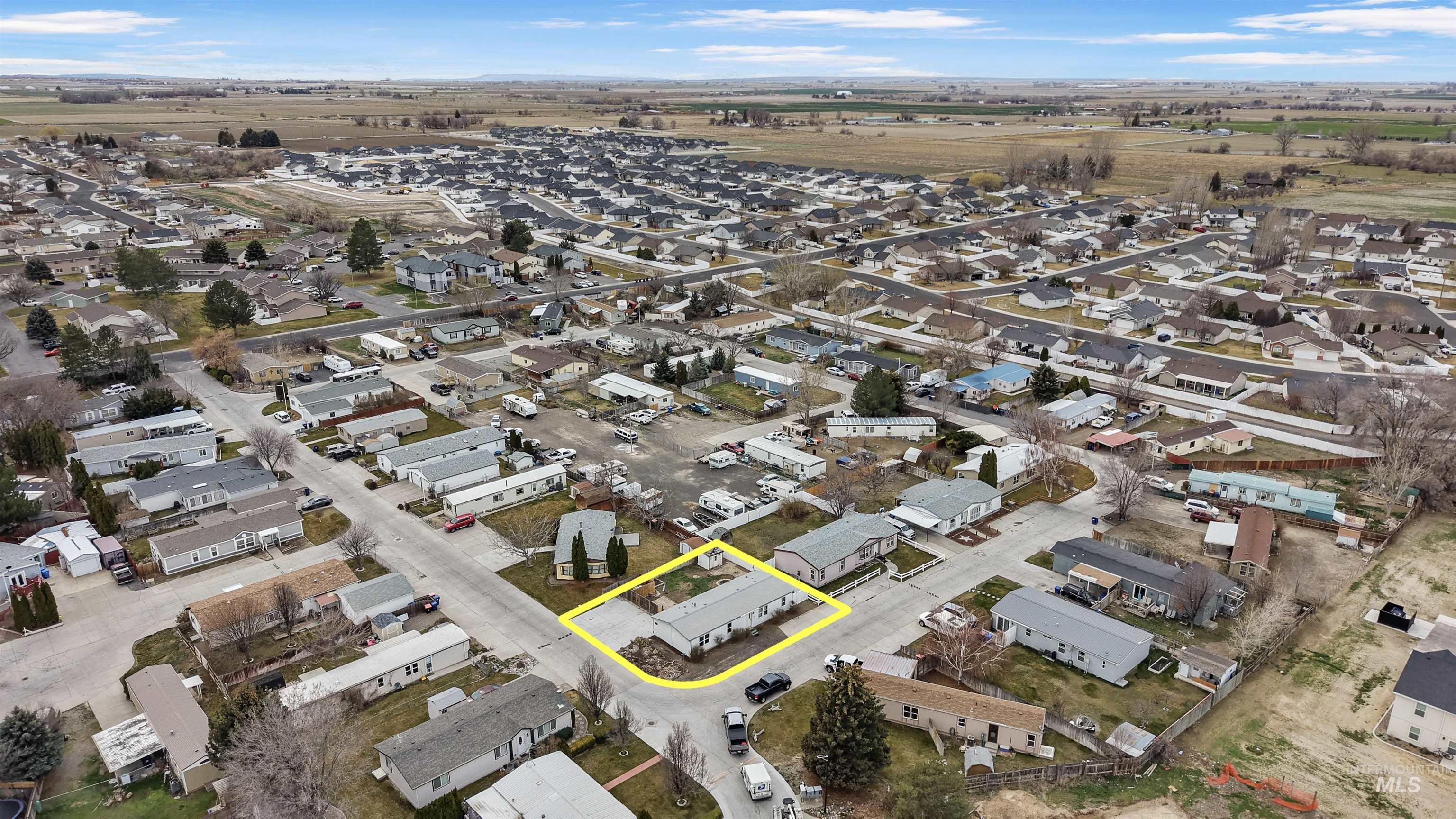 268 Villa Road, Twin Falls, Idaho 83301, 3 Bedrooms, 2 Bathrooms, Residential For Sale, Price $230,000,MLS 98976905