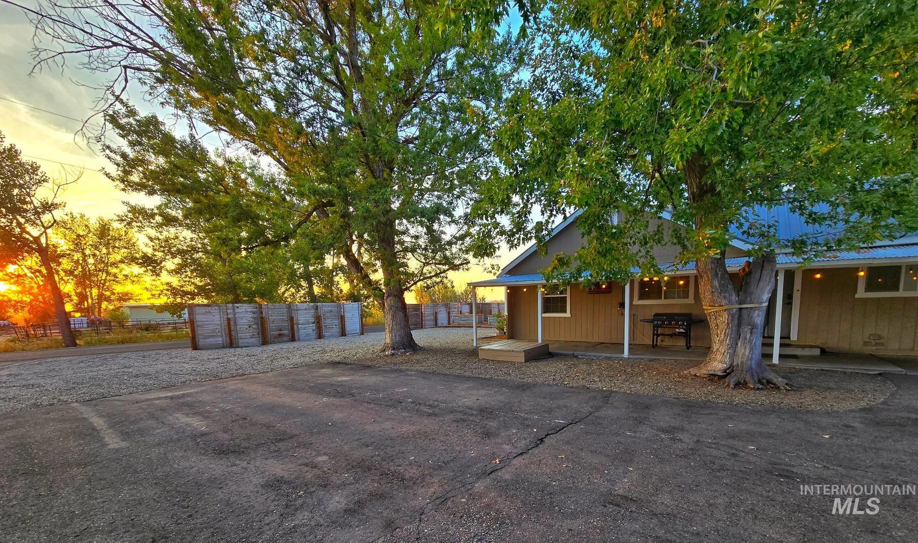 4800 Freemont Rd, New Plymouth, Idaho 83655, 4 Bedrooms, 2.5 Bathrooms, Residential For Sale, Price $779,000,MLS 98976906