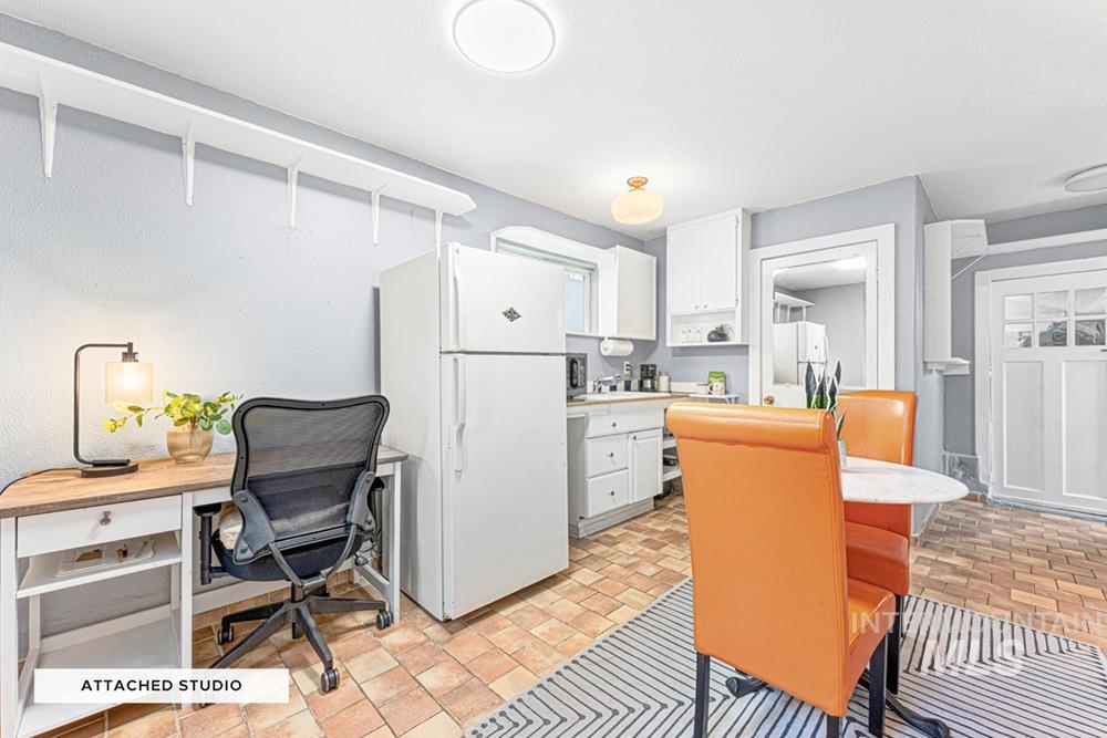 2507 W Regan Ave, Boise, Idaho 83702, 4 Bedrooms, 3.5 Bathrooms, Residential For Sale, Price $675,000,MLS 98976907