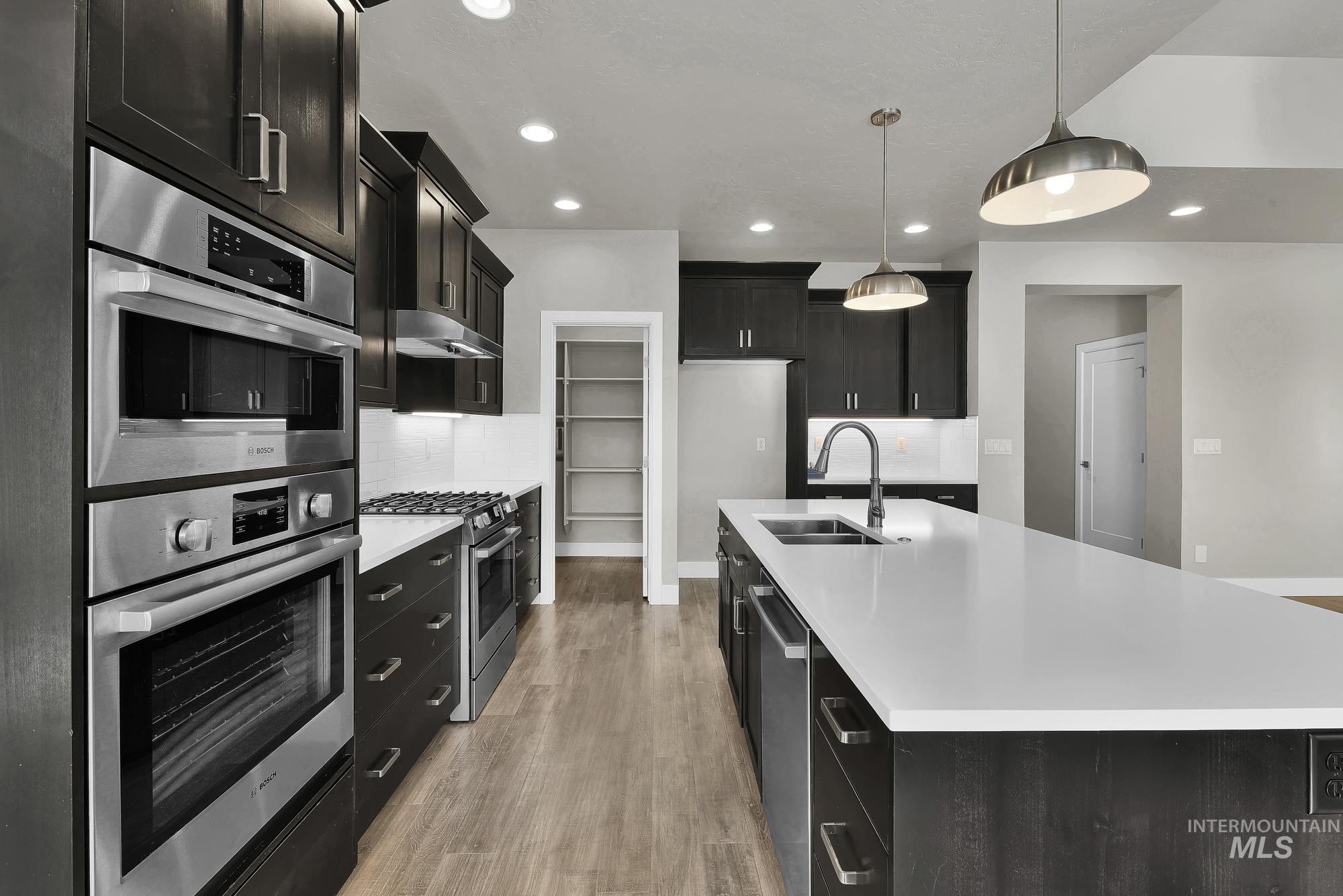 1001 E Andes Drive, Kuna, Idaho 83634, 3 Bedrooms, 2 Bathrooms, Residential For Sale, Price $599,999,MLS 98976910