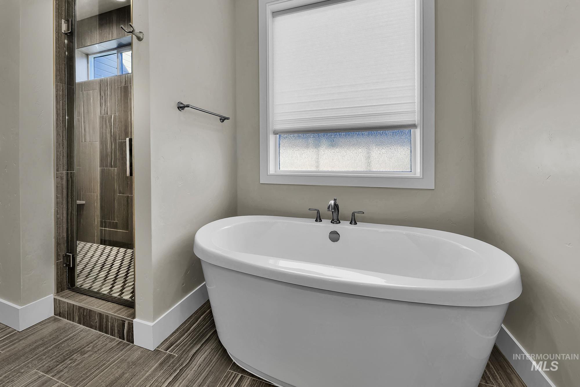 1001 E Andes Drive, Kuna, Idaho 83634, 3 Bedrooms, 2 Bathrooms, Residential For Sale, Price $599,999,MLS 98976910