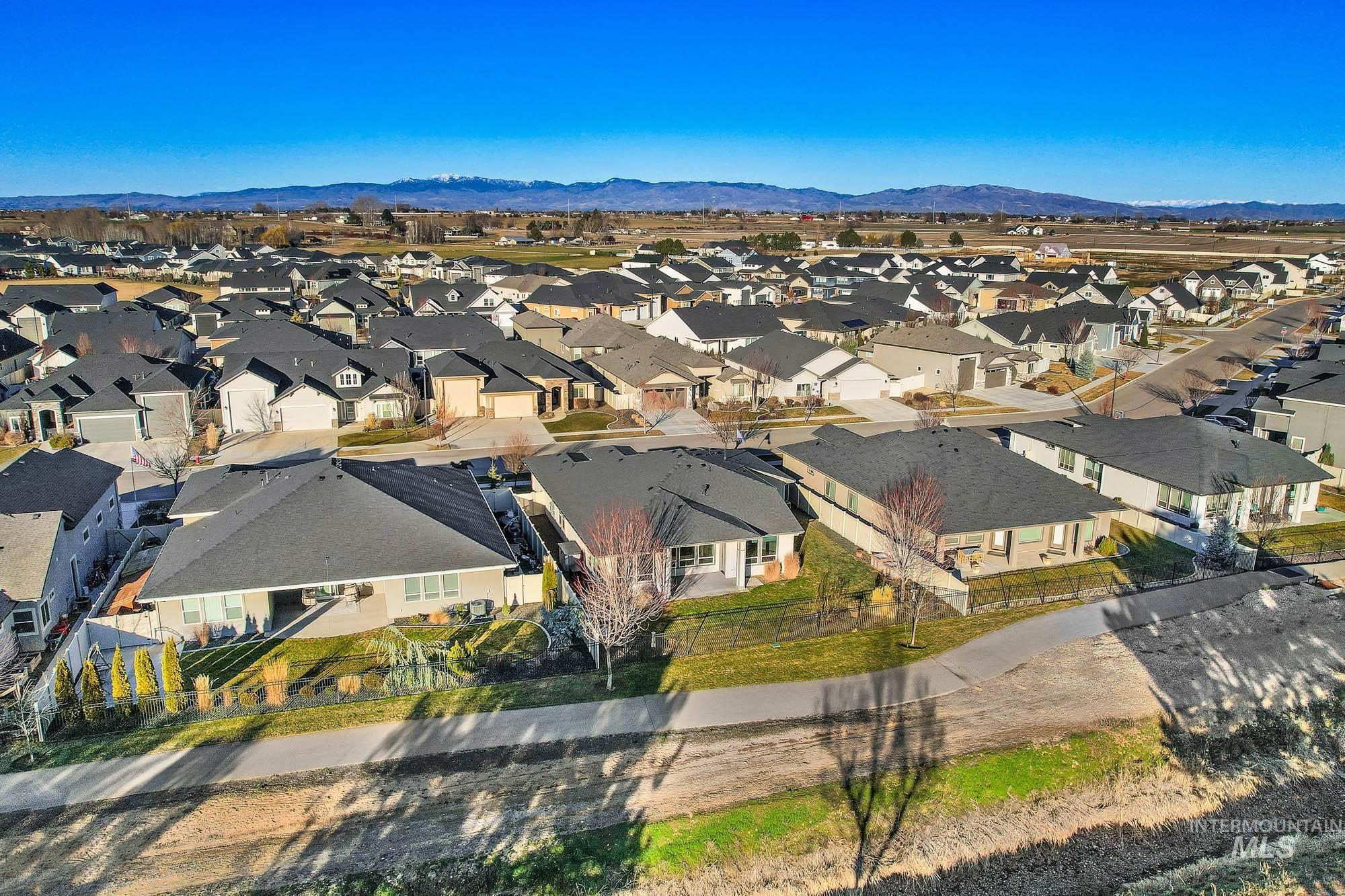 1001 E Andes Drive, Kuna, Idaho 83634, 3 Bedrooms, 2 Bathrooms, Residential For Sale, Price $599,999,MLS 98976910