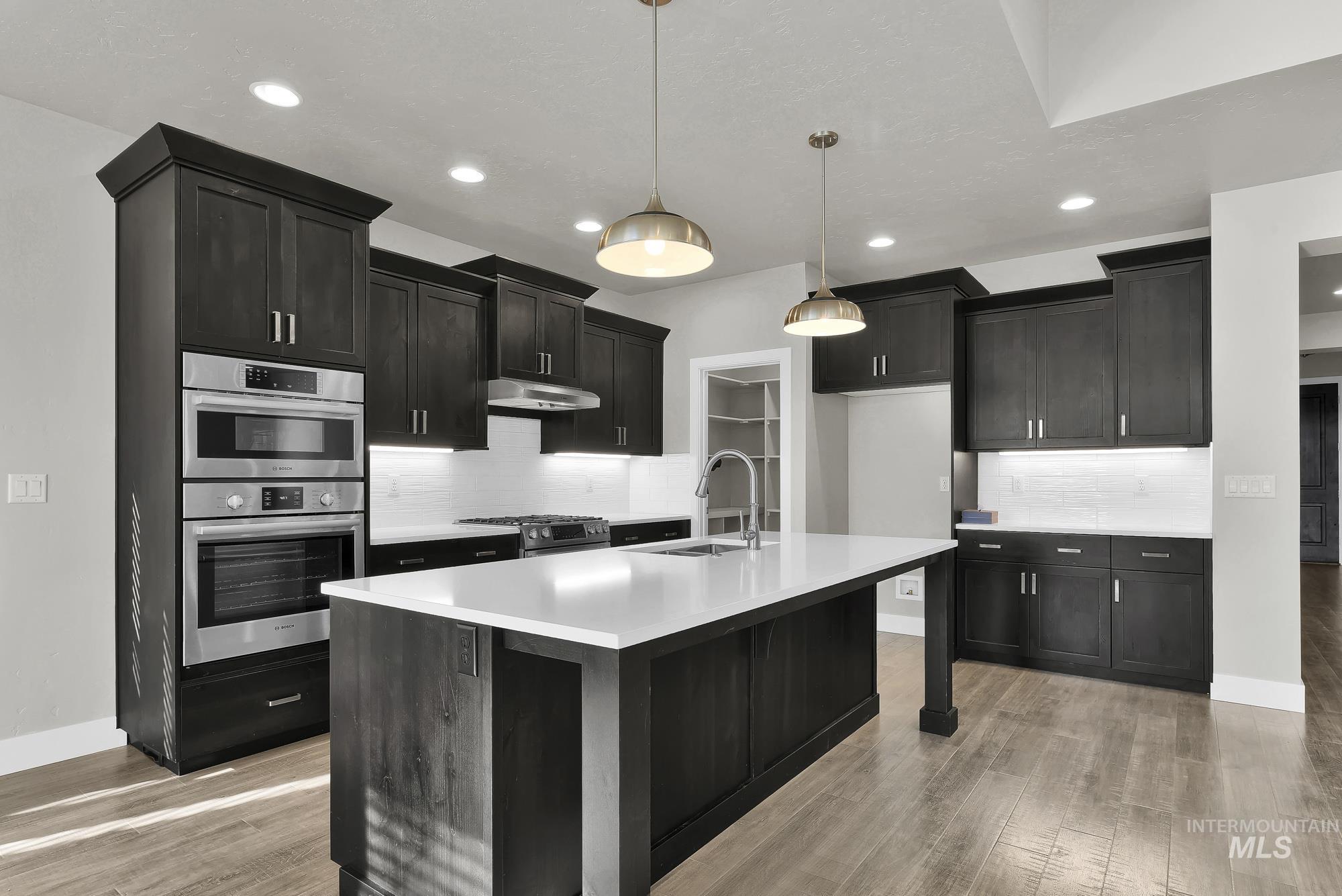 1001 E Andes Drive, Kuna, Idaho 83634, 3 Bedrooms, 2 Bathrooms, Residential For Sale, Price $599,999,MLS 98976910