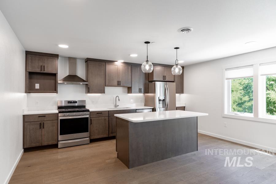 115 N Almon #104, Moscow, Idaho 83843, 3 Bedrooms, 2 Bathrooms, Residential For Sale, Price $465,000,MLS 98976911