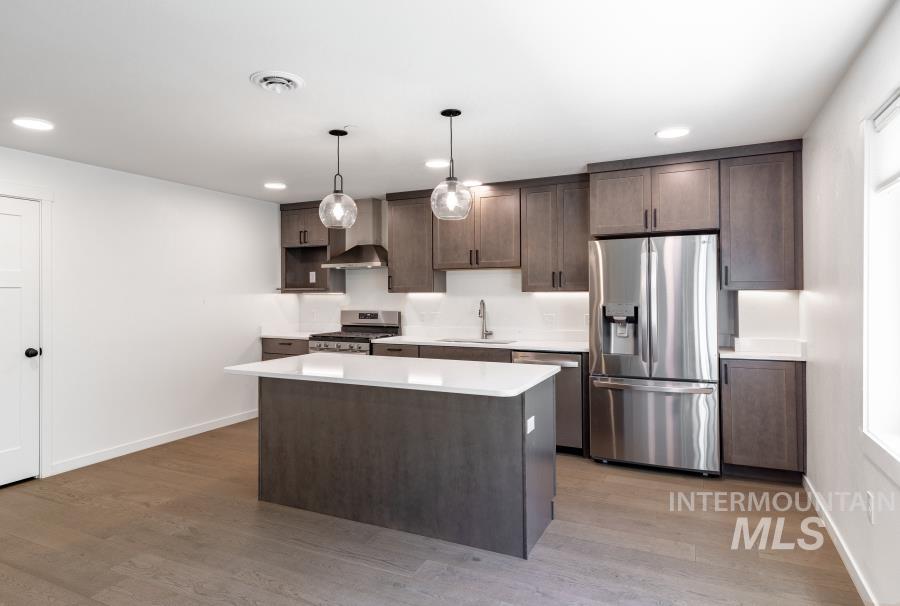 115 N Almon #104, Moscow, Idaho 83843, 3 Bedrooms, 2 Bathrooms, Residential For Sale, Price $465,000,MLS 98976911