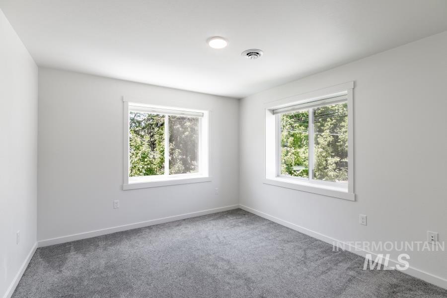 115 N Almon #104, Moscow, Idaho 83843, 3 Bedrooms, 2 Bathrooms, Residential For Sale, Price $465,000,MLS 98976911