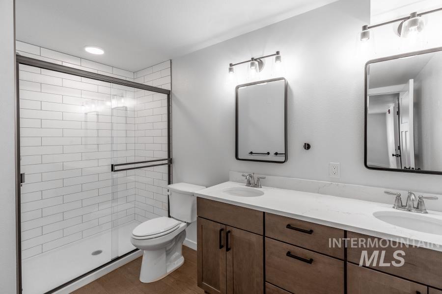 115 N Almon #104, Moscow, Idaho 83843, 3 Bedrooms, 2 Bathrooms, Residential For Sale, Price $465,000,MLS 98976911