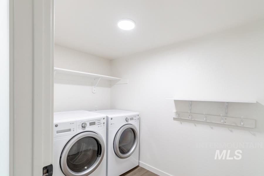 115 N Almon #104, Moscow, Idaho 83843, 3 Bedrooms, 2 Bathrooms, Residential For Sale, Price $465,000,MLS 98976911