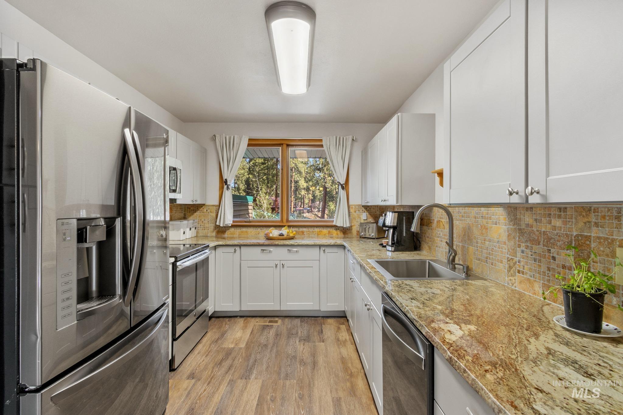 7 Elderberry Circle, Idaho City, Idaho 83631, 3 Bedrooms, 2 Bathrooms, Residential For Sale, Price $529,000,MLS 98976912