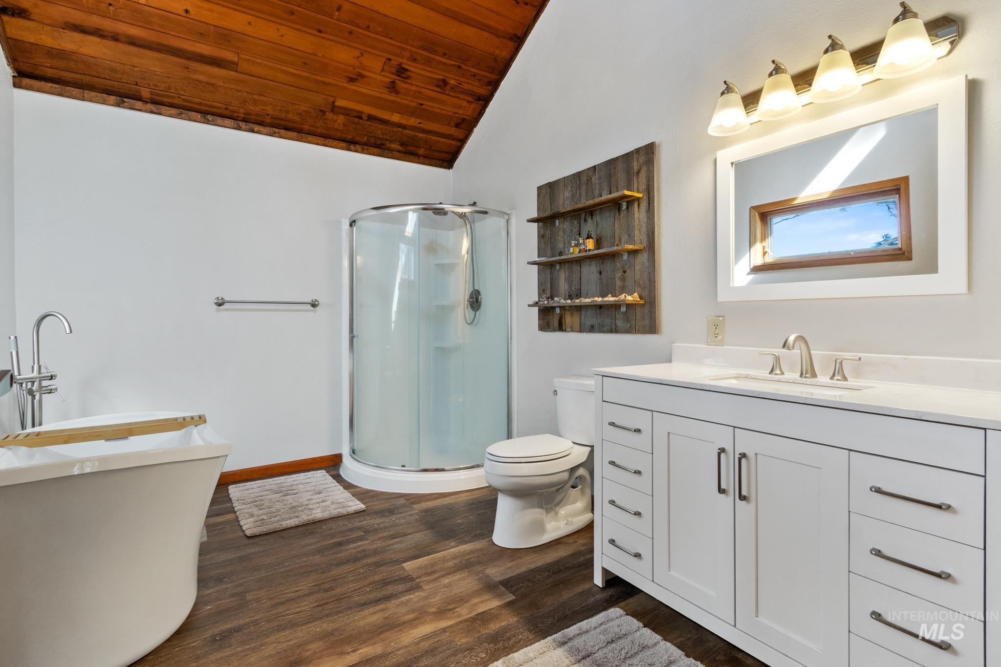 7 Elderberry Circle, Idaho City, Idaho 83631, 3 Bedrooms, 2 Bathrooms, Residential For Sale, Price $529,000,MLS 98976912