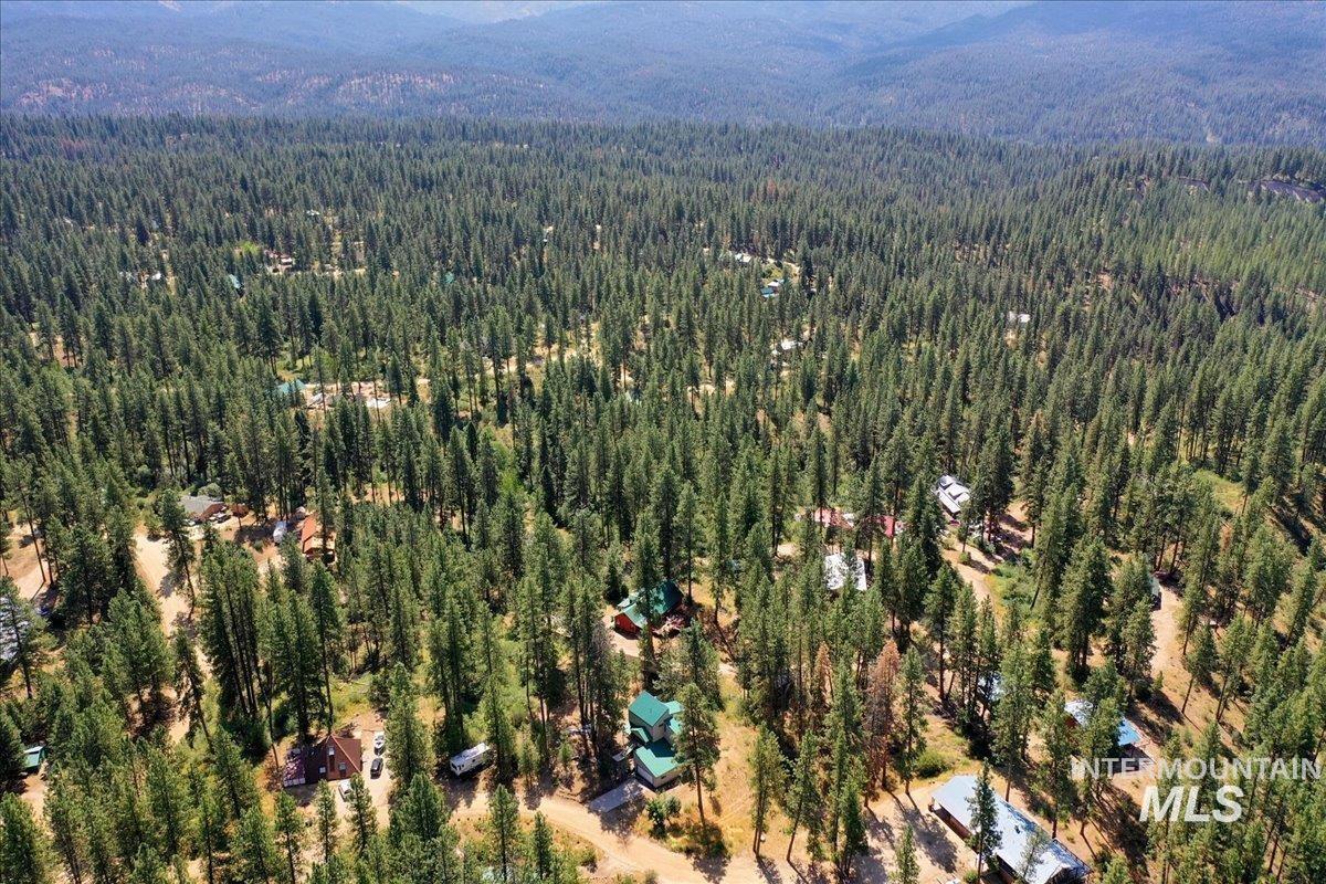 7 Elderberry Circle, Idaho City, Idaho 83631, 3 Bedrooms, 2 Bathrooms, Residential For Sale, Price $529,000,MLS 98976912