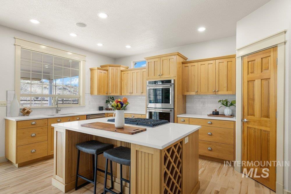 12803 N Schicks Ridge Road, Boise, Idaho 83714, 3 Bedrooms, 2.5 Bathrooms, Residential For Sale, Price $925,000, 98976915