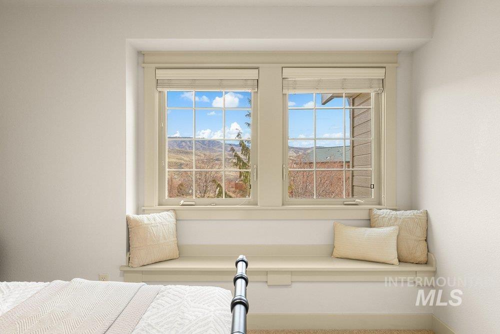 12803 N Schicks Ridge Road, Boise, Idaho 83714, 3 Bedrooms, 2.5 Bathrooms, Residential For Sale, Price $925,000, 98976915