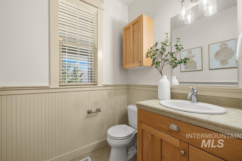 12803 N Schicks Ridge Road, Boise, Idaho 83714, 3 Bedrooms, 2.5 Bathrooms, Residential For Sale, Price $925,000, 98976915