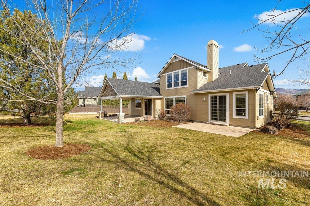 12803 N Schicks Ridge Road, Boise, Idaho 83714, 3 Bedrooms, 2.5 Bathrooms, Residential For Sale, Price $925,000, 98976915