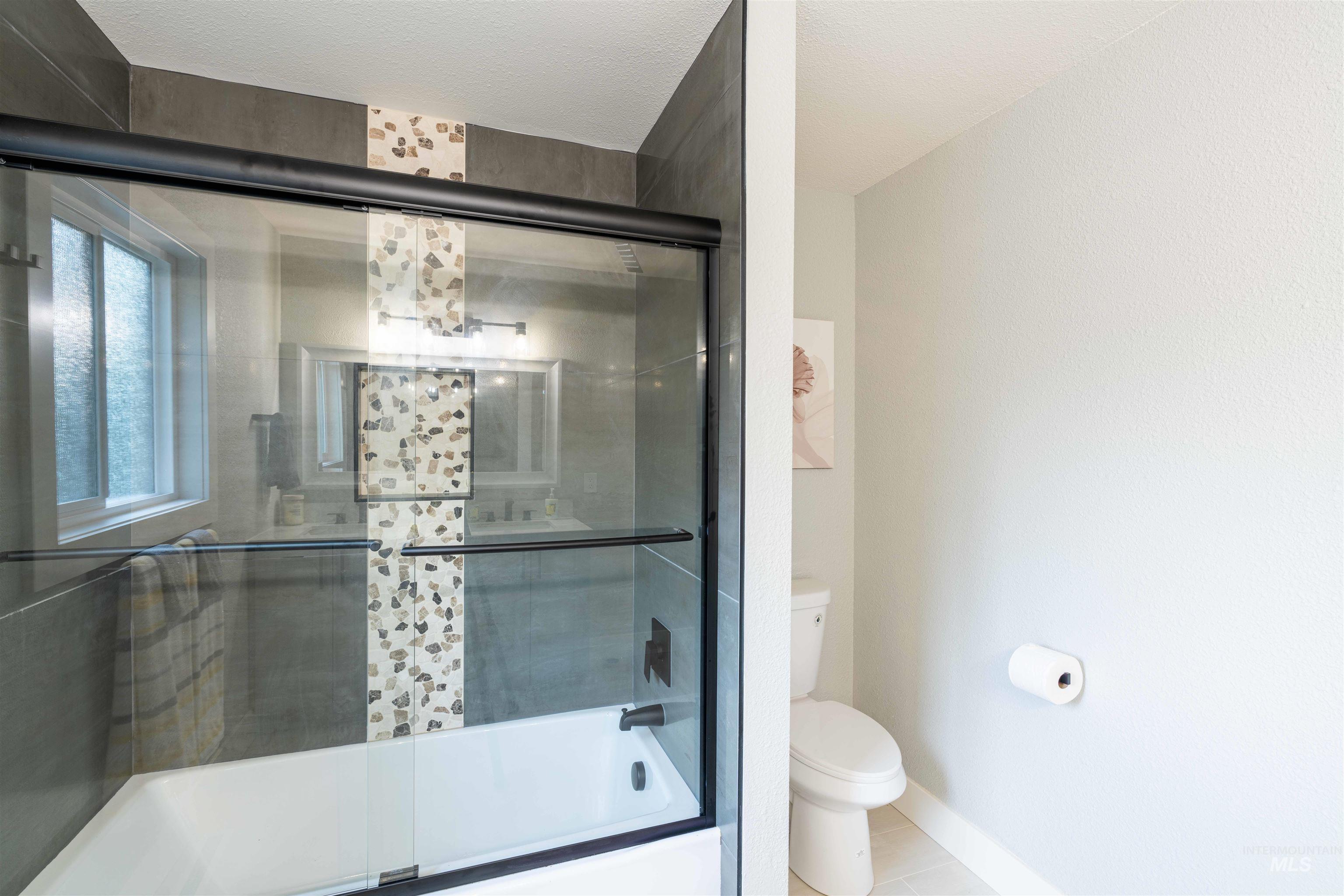 16103 S Kimball, Caldwell, Idaho 83607, 5 Bedrooms, 2.5 Bathrooms, Residential For Sale, Price $624,500,MLS 98976916