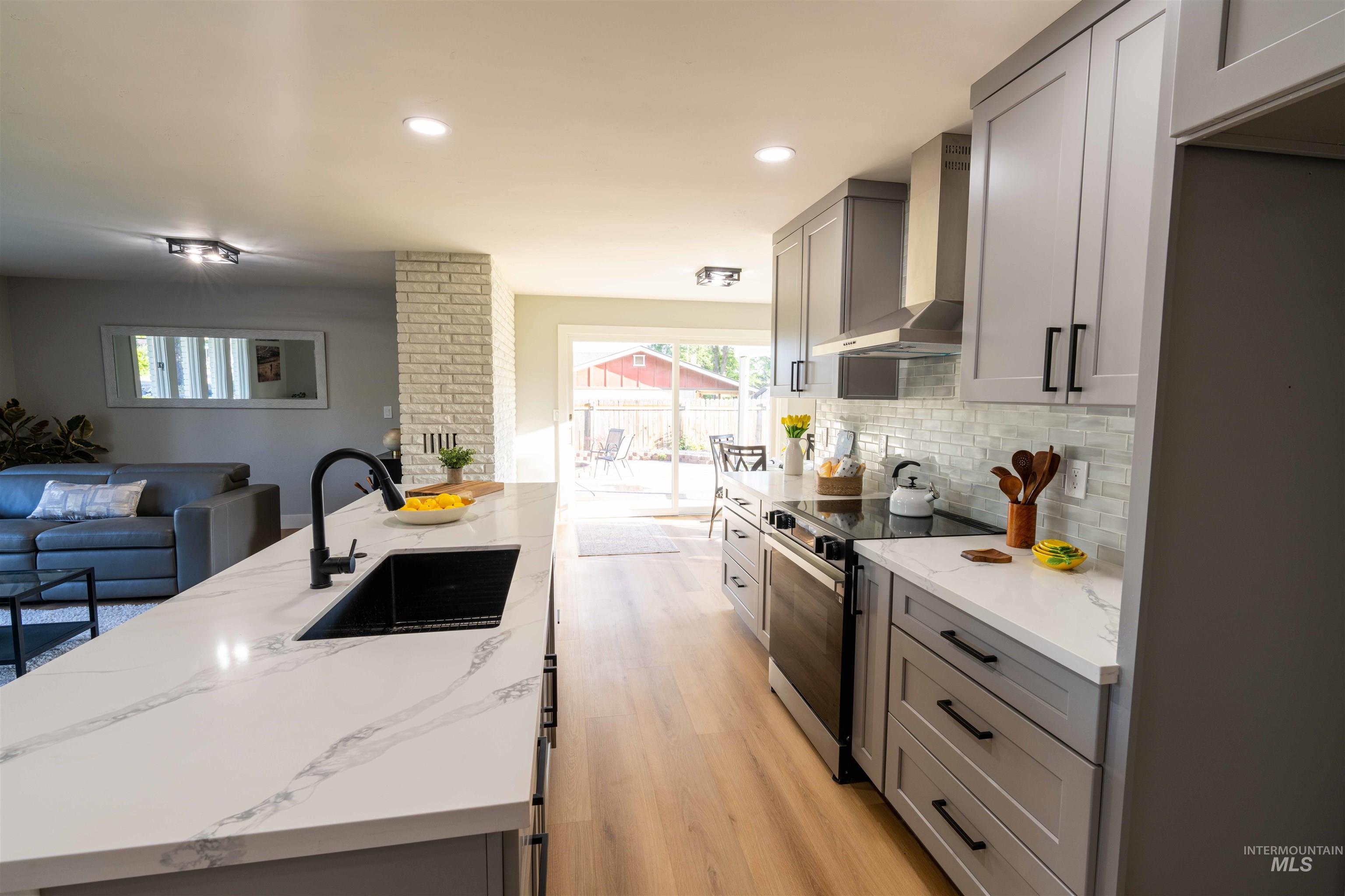 16103 S Kimball, Caldwell, Idaho 83607, 5 Bedrooms, 2.5 Bathrooms, Residential For Sale, Price $624,500,MLS 98976916