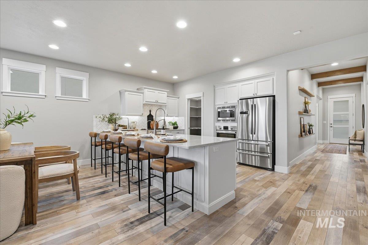 7691 W Hill Rd, Boise, Idaho 83714, 3 Bedrooms, 3 Bathrooms, Residential For Sale, Price $750,000,MLS 98976918