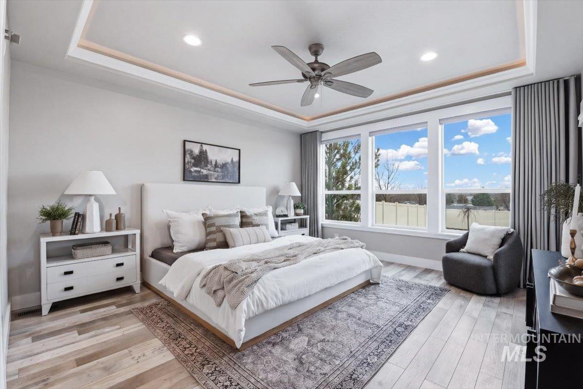 7691 W Hill Rd, Boise, Idaho 83714, 3 Bedrooms, 3 Bathrooms, Residential For Sale, Price $750,000,MLS 98976918