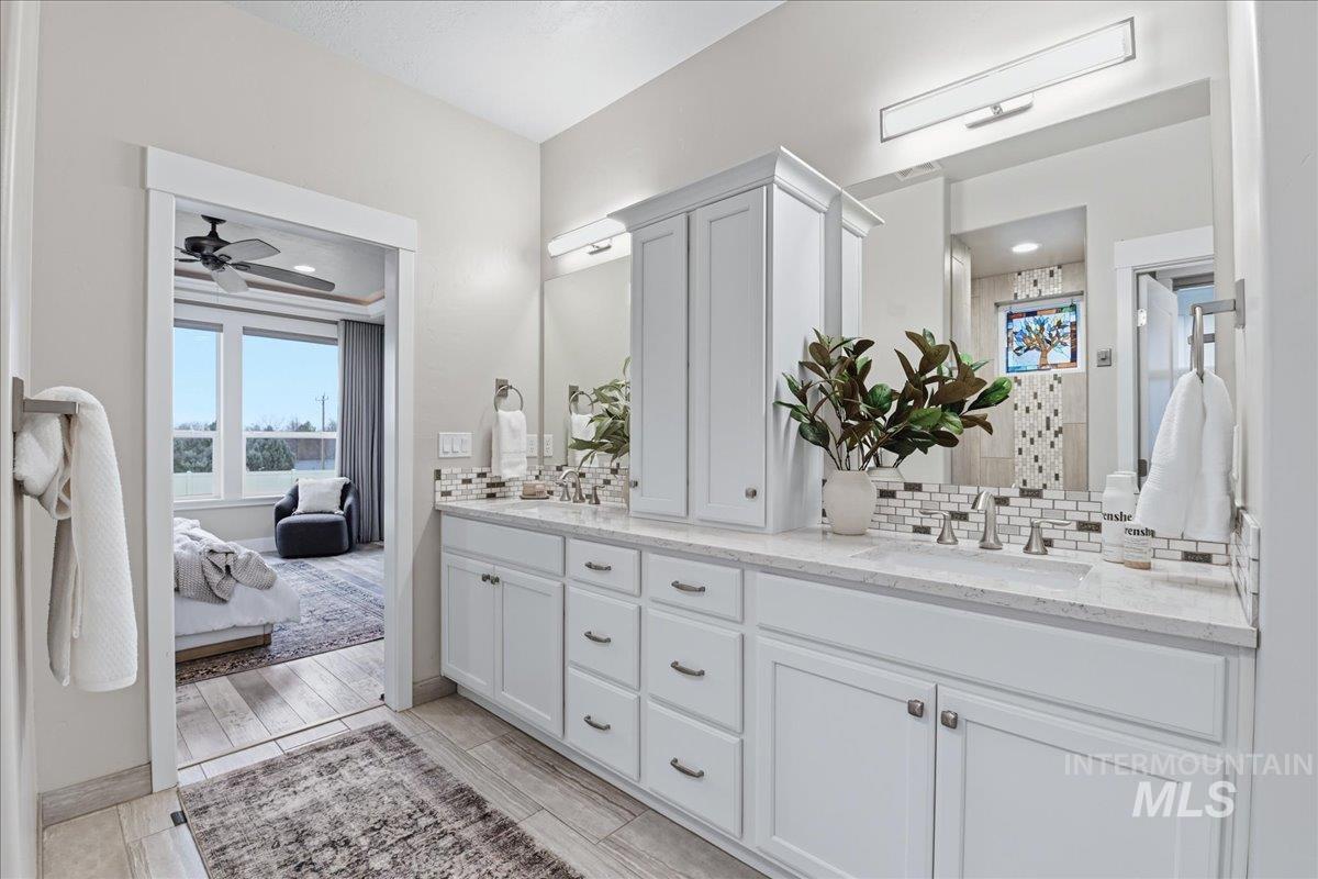 7691 W Hill Rd, Boise, Idaho 83714, 3 Bedrooms, 3 Bathrooms, Residential For Sale, Price $750,000,MLS 98976918