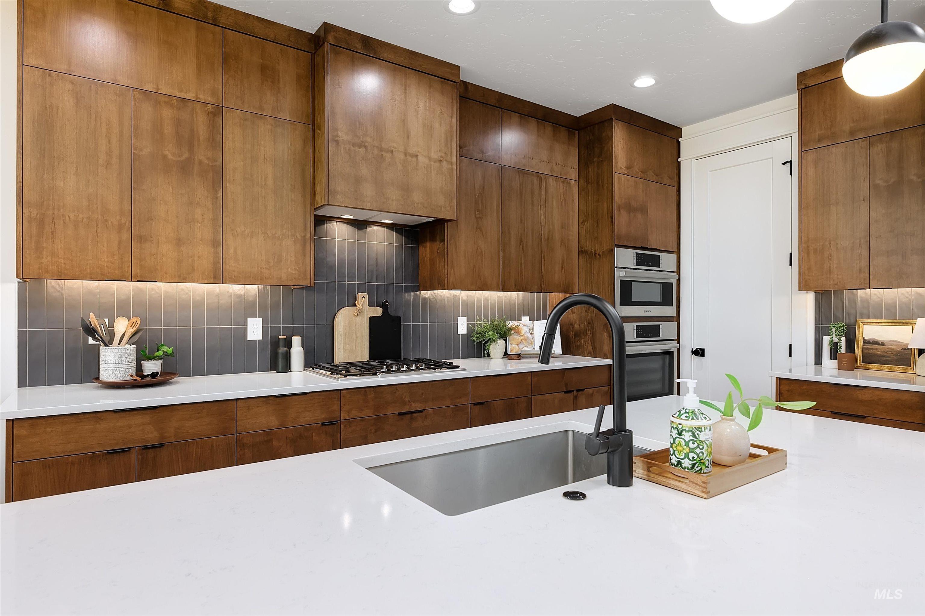 6299 Chateau Ct, Star, Idaho 83669, 3 Bedrooms, 2.5 Bathrooms, Residential For Sale, Price $739,900,MLS 98976921