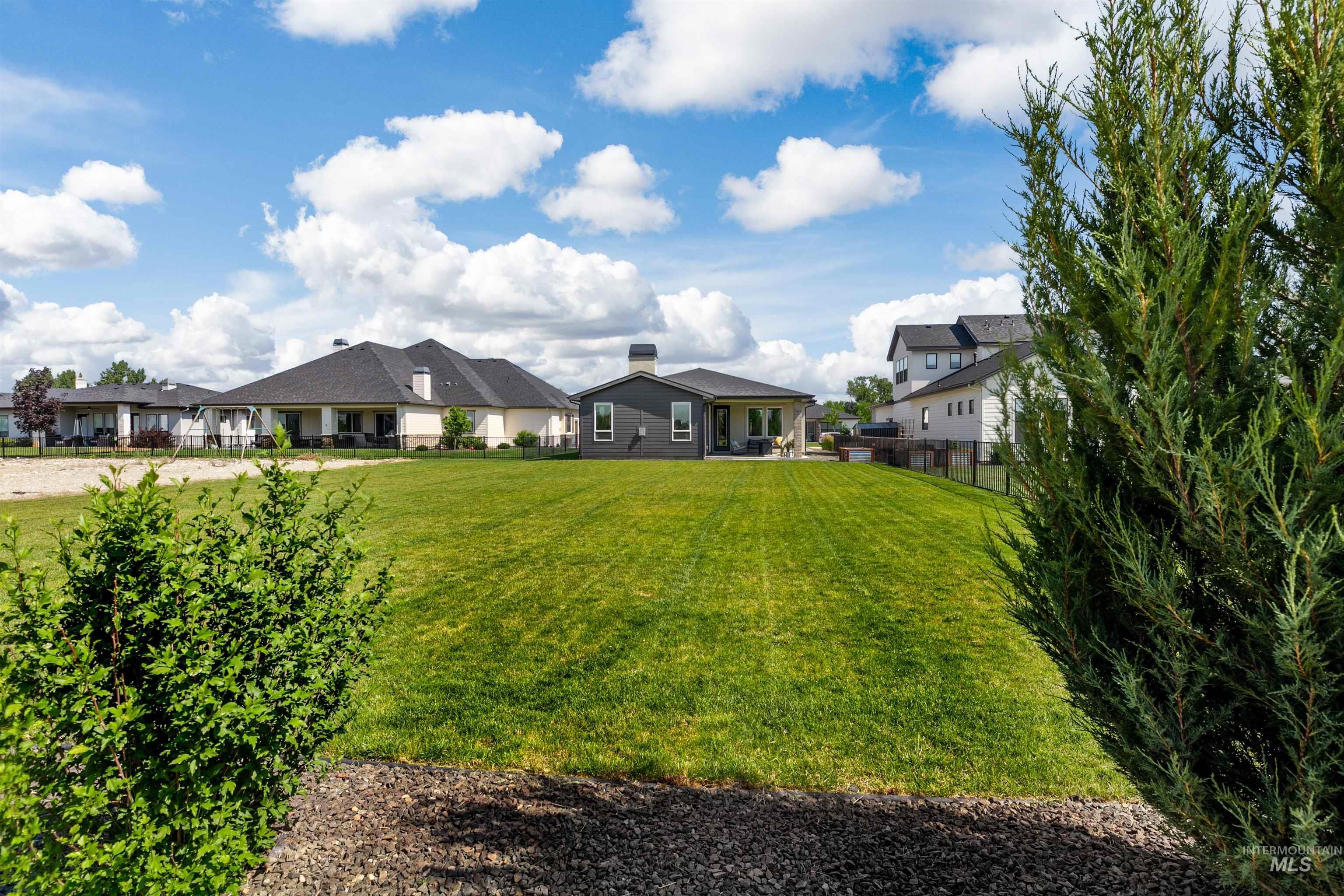 6299 Chateau Ct, Star, Idaho 83669, 3 Bedrooms, 2.5 Bathrooms, Residential For Sale, Price $739,900,MLS 98976921