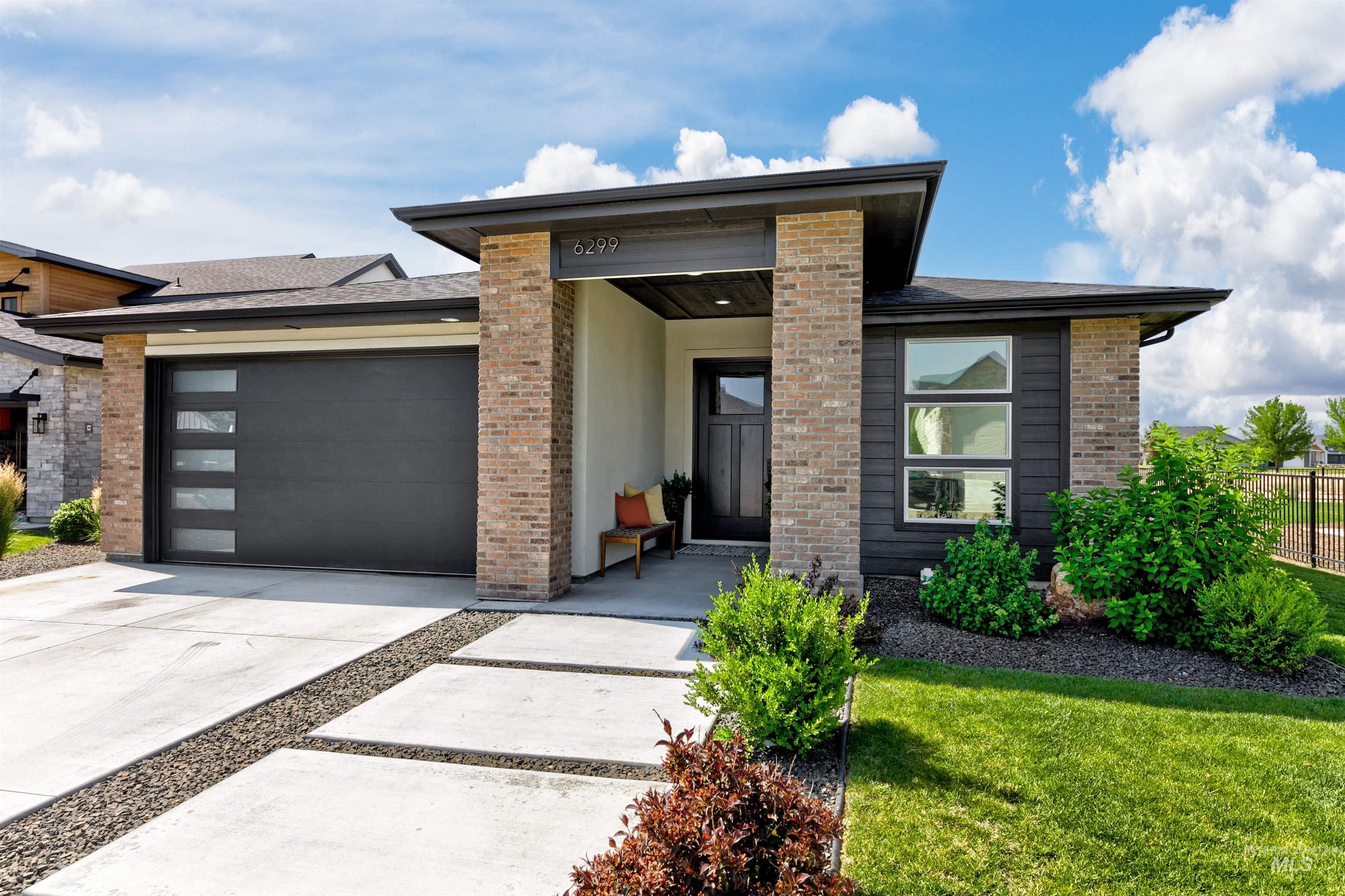 6299 Chateau Ct, Star, Idaho 83669, 3 Bedrooms, 2.5 Bathrooms, Residential For Sale, Price $739,900,MLS 98976921