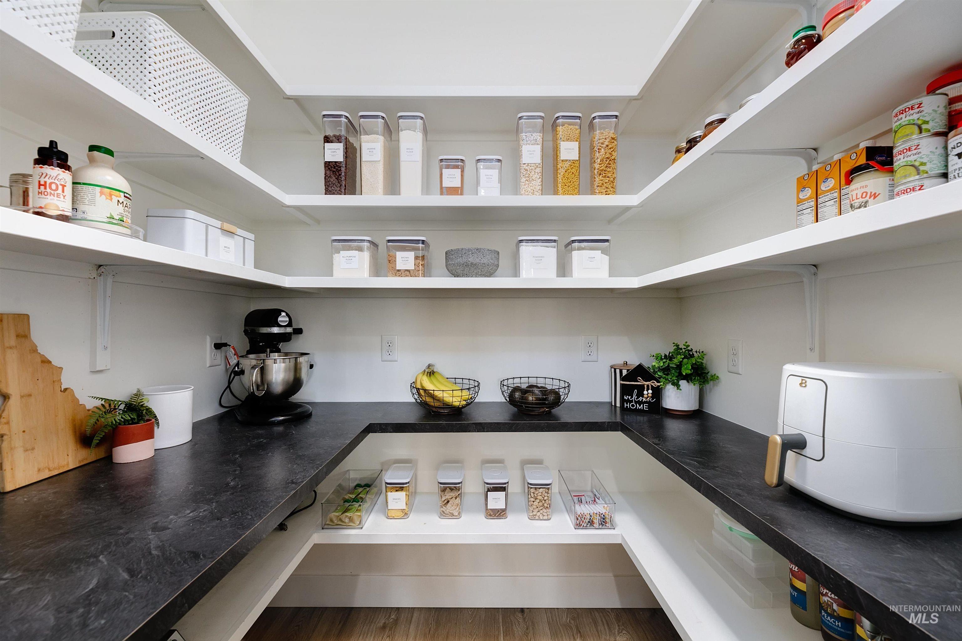 6299 Chateau Ct, Star, Idaho 83669, 3 Bedrooms, 2.5 Bathrooms, Residential For Sale, Price $739,900,MLS 98976921