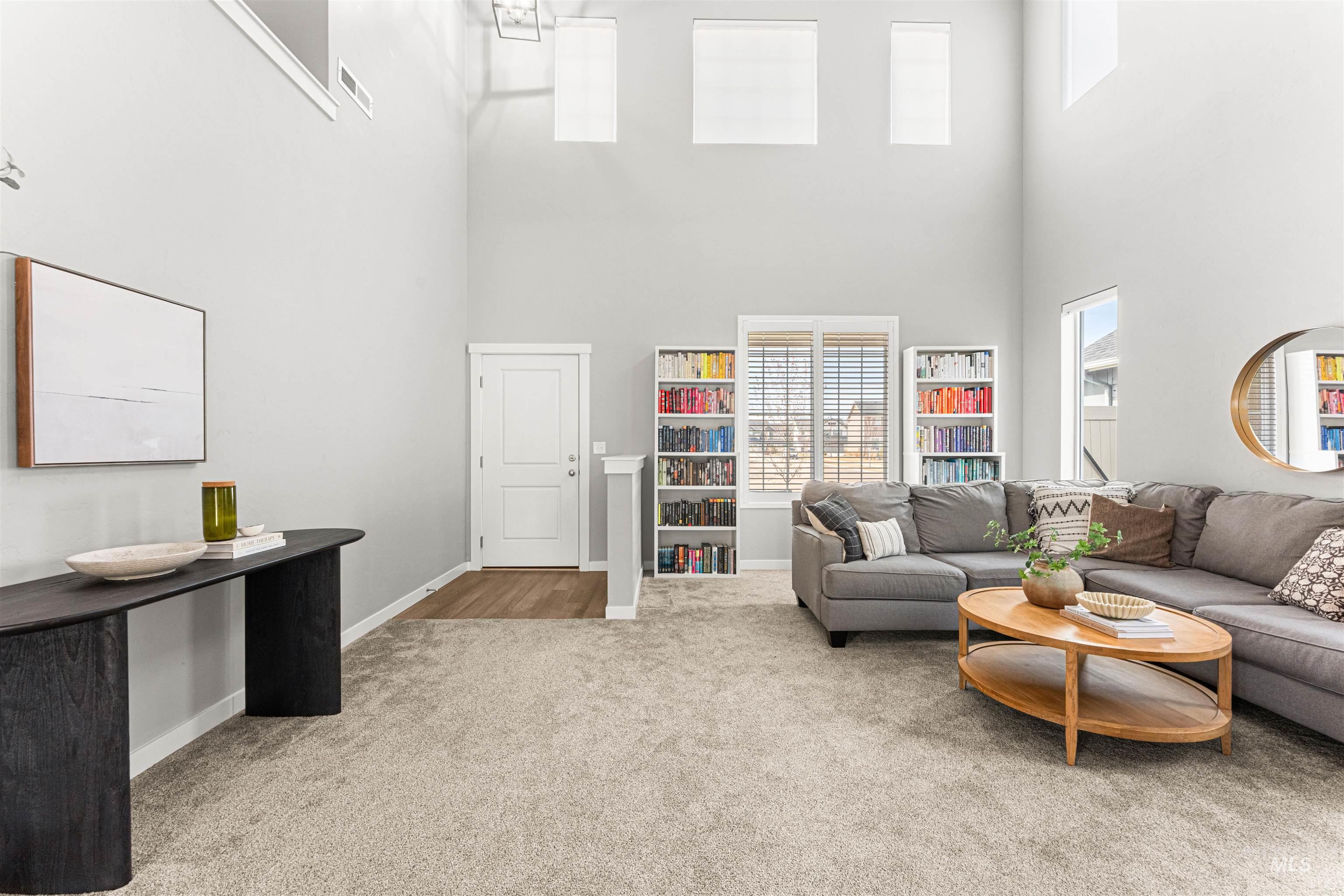 164 N Caracaras Way, Eagle, Idaho 83616, 4 Bedrooms, 2.5 Bathrooms, Residential For Sale, Price $589,990,MLS 98976923