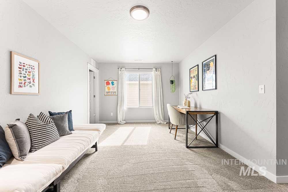 164 N Caracaras Way, Eagle, Idaho 83616, 4 Bedrooms, 2.5 Bathrooms, Residential For Sale, Price $589,990,MLS 98976923