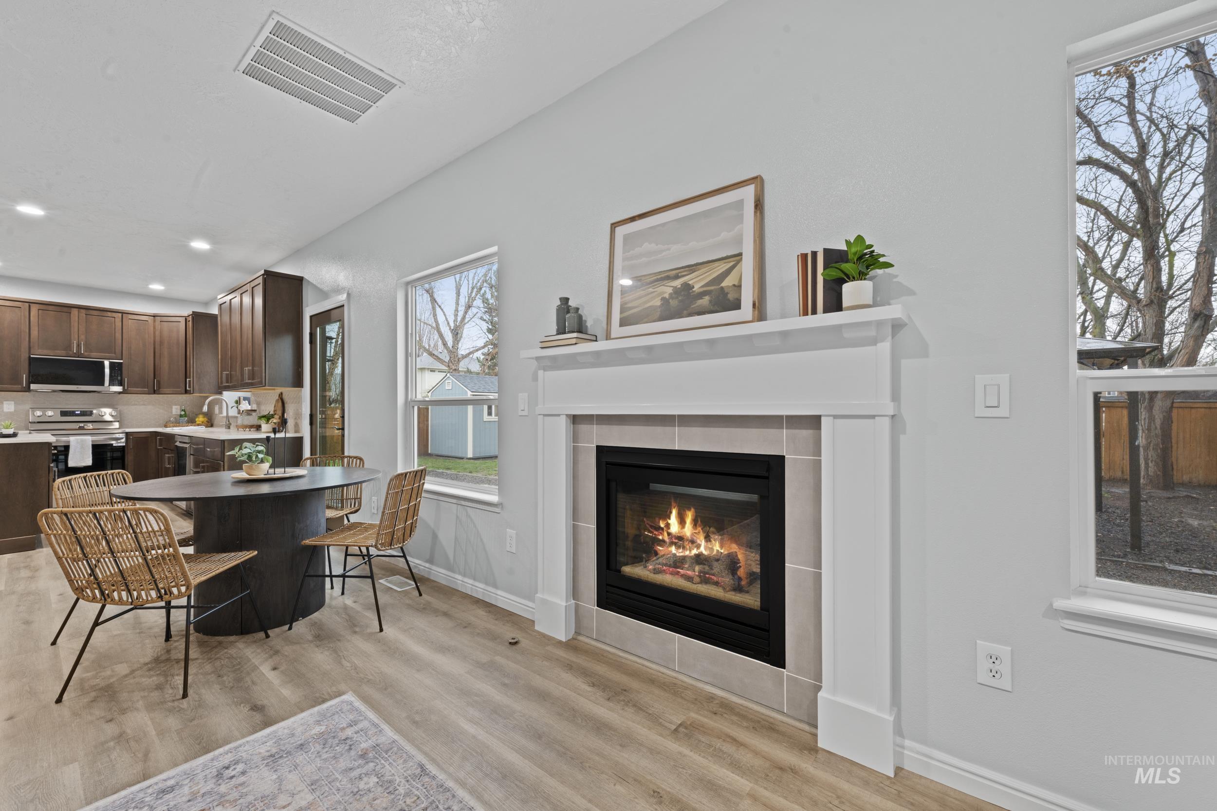 2257 W Pebblestone St, Meridian, Idaho 83646-8229, 4 Bedrooms, 3 Bathrooms, Residential For Sale, Price $605,700,MLS 98976924