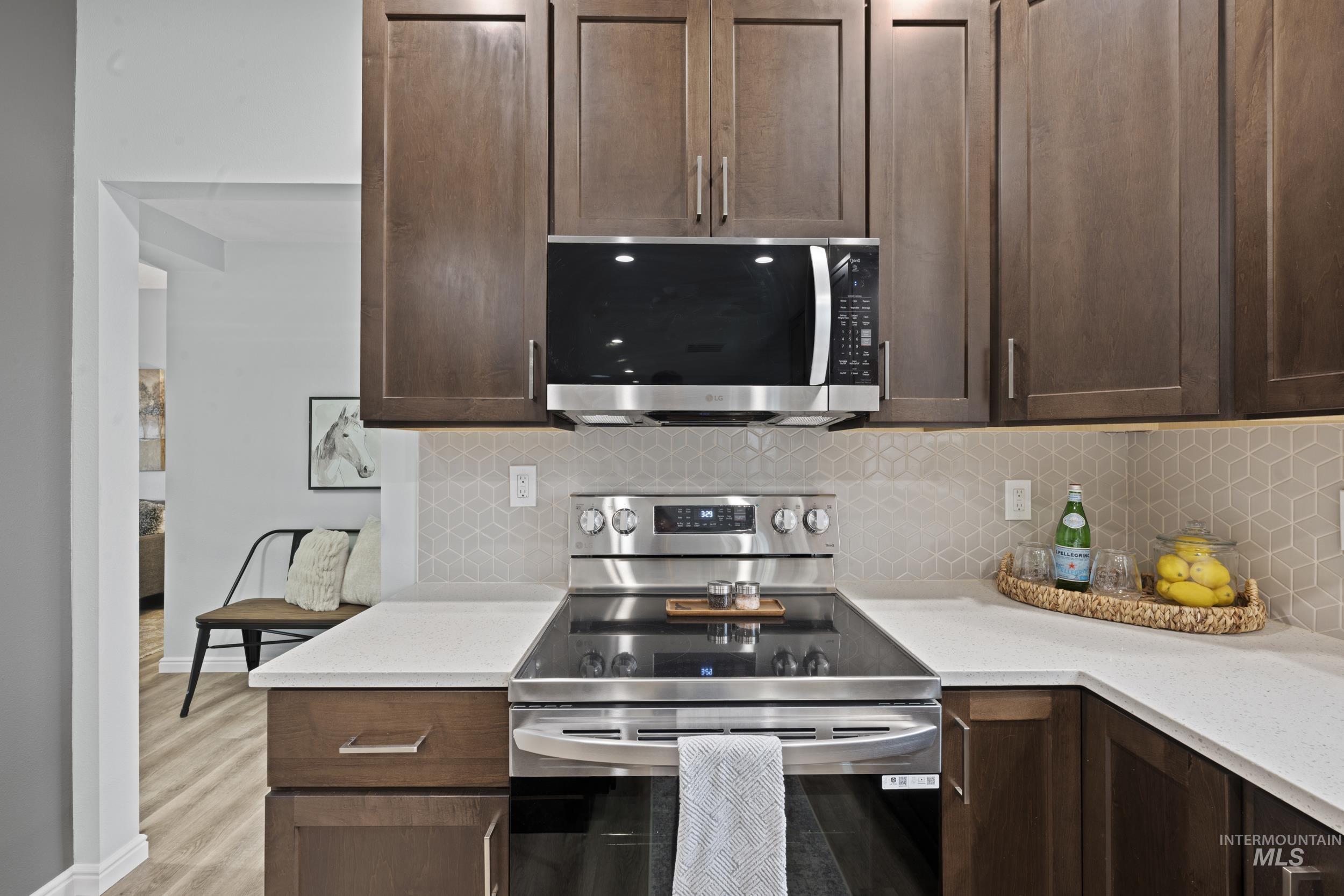 2257 W Pebblestone St, Meridian, Idaho 83646-8229, 4 Bedrooms, 3 Bathrooms, Residential For Sale, Price $605,700,MLS 98976924